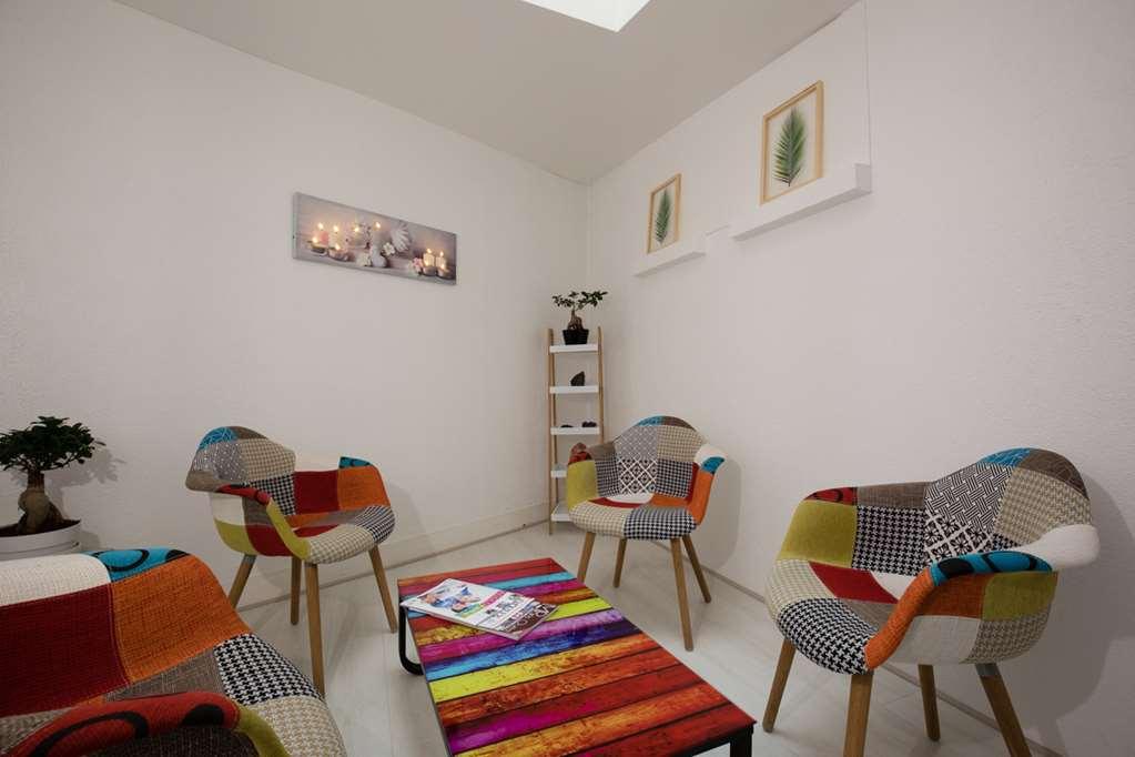 Hotel Le Beffroi Dreux Bekvämligheter bild