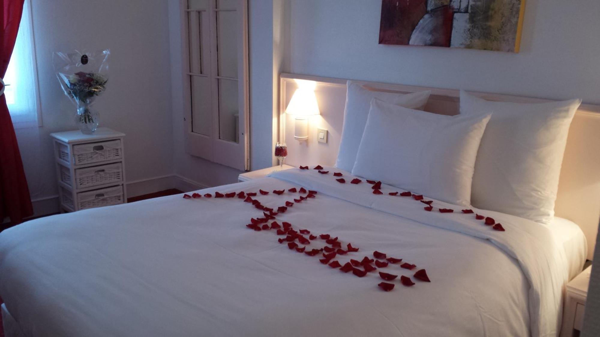 Hotel Le Beffroi Dreux Rum bild